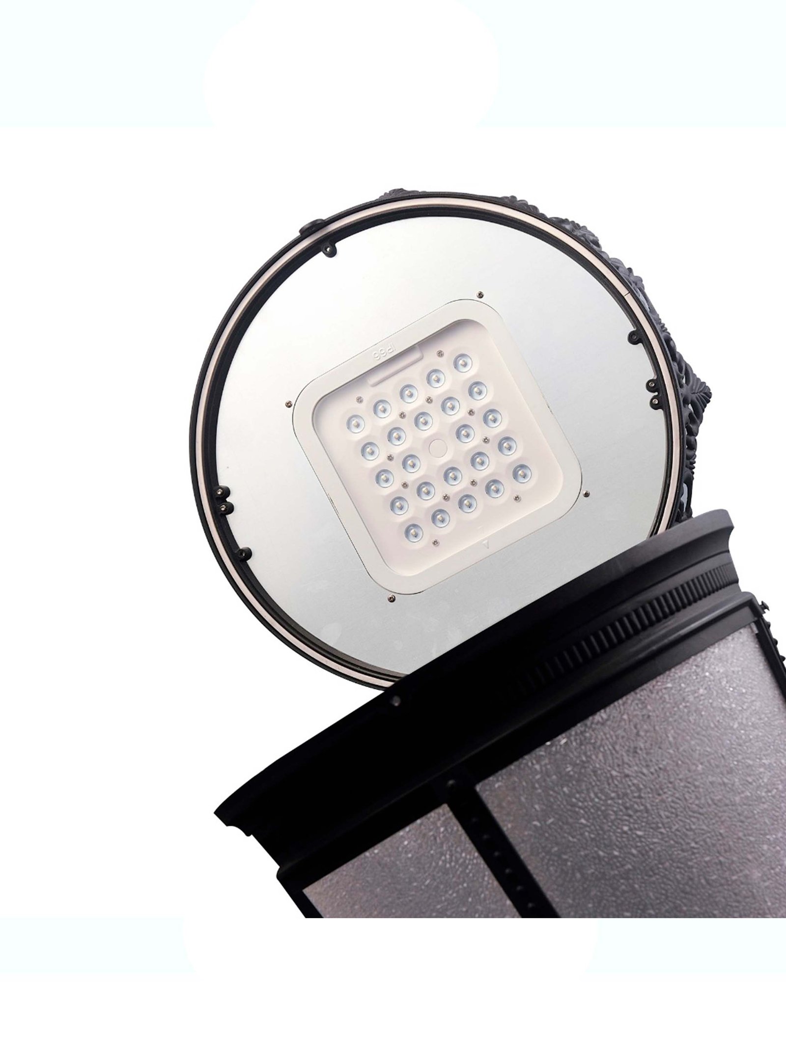 Almeda Deco lll 75 W